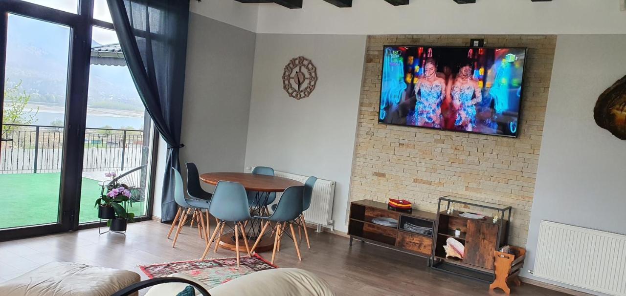 Вилла Casa Yla Пьятра-Нямц Экстерьер фото